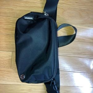 NWOT Lululemon Belt Bag